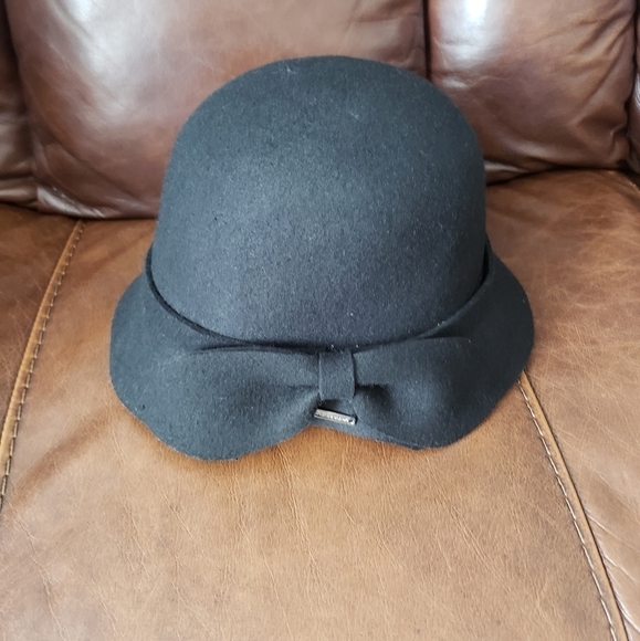 Wool Hat - Picture 6 of 9